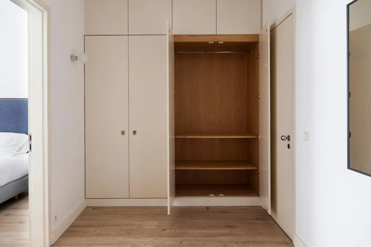 Classy 2Bdr Apartment In Downtown By Lovelystay Lisboa 0*,